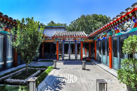 北京四合院與城市規(guī)劃的反思：保護與發(fā)展的平衡術